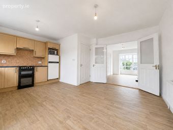 15 Millview Park, Ballisodare, Co. Sligo - Image 4