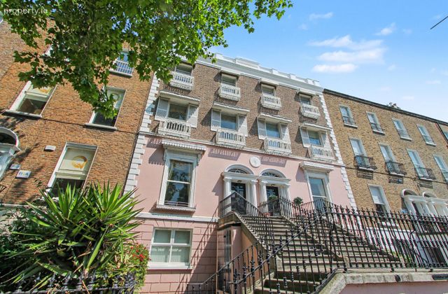 Apartment 4, 70/72 Pembroke Road, Ballsbridge, Dublin 4 - Click to view photos