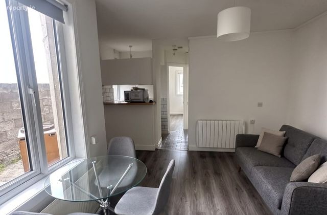 South Circular Road, Portobello, Dublin 8 - Click to view photos