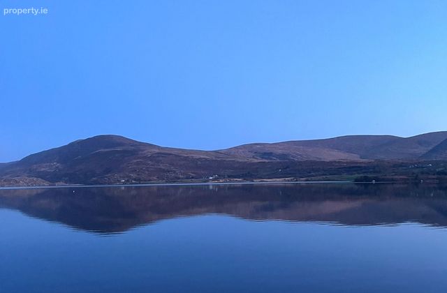 South View Terrace, Waterville, Co. Kerry - Click to view photos
