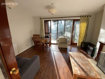 Apartment, River Gardens, Drumcondra, Dublin 9 - Image 5