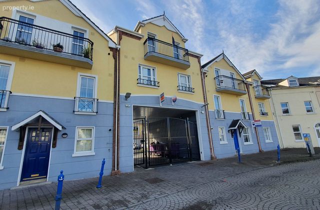 Harbour View, Scotch Quay, Waterford City Centre, Co. Waterford - Click to view photos