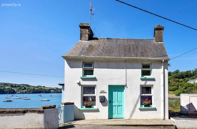 Seabreeze, Rushanes, Glandore, Co Cork, Glandore, Co. Cork - Click to view photos
