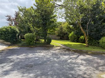 2 Martello Court, 75 Upper Newcastle Road, Newcastle, Galway, Newcastle, Co. Galway
