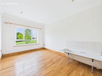 9 Woodstock Hill, Shanaway Road, Ennis, Co. Clare - Image 5