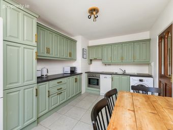 6 Marino Court, Fairview Avenue Lower, Dublin 3, Dublin 3 - Image 4