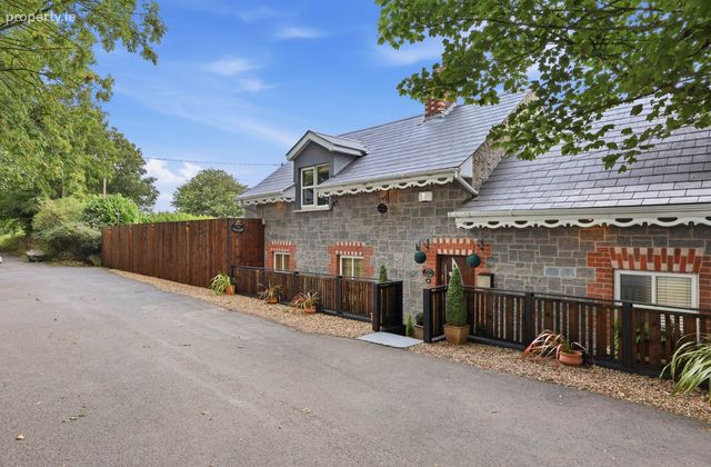 Rose Cottage, Brackenstown Road, Swords, Co. Dublin, Swords, Co. Dublin - Click to view photos