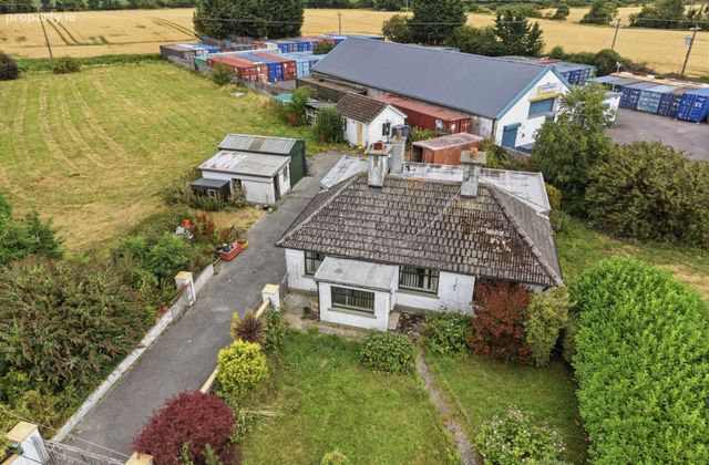 Dublin Road, Ashbourne, Co. Meath - Click to view photos