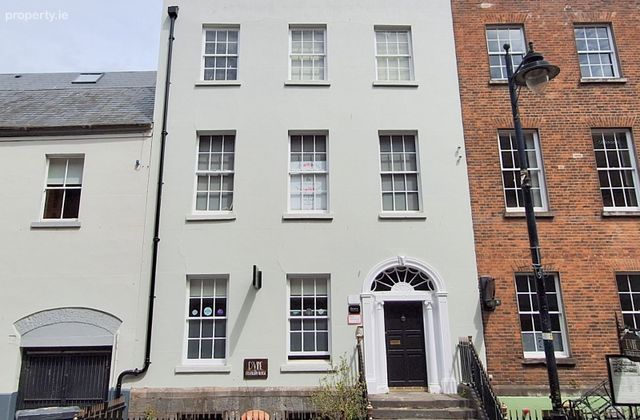 Office, Farney Villa, Dyer Street, Drogheda, Co. Louth - Click to view photos