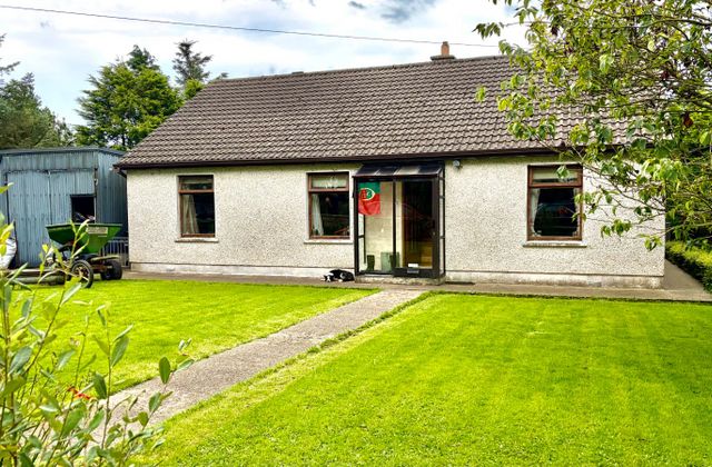Ballintleva, Clogher, Westport, Co. Mayo - Click to view photos