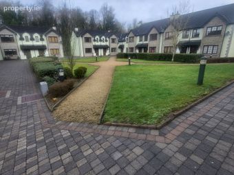 19 Crofton Court, Lough Rinn, Gortletteragh, Co. Leitrim - Image 3