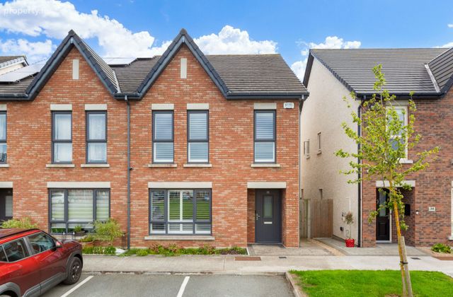 35 Castlefield Hall, Clonsilla, Dublin 15, Clonsilla, Dublin 15 - Click to view photos