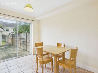26 Ros Caoin, Roscam, Co. Galway - Image 4
