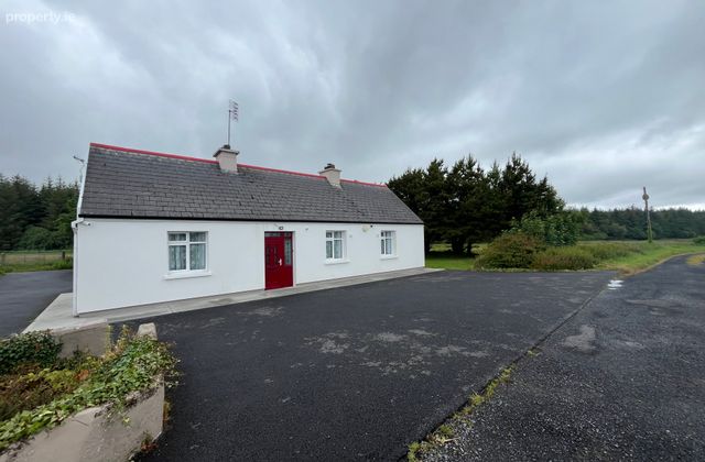 Kilmacurkin, Easkey, Co Sligo, Easkey, Co. Sligo - Click to view photos