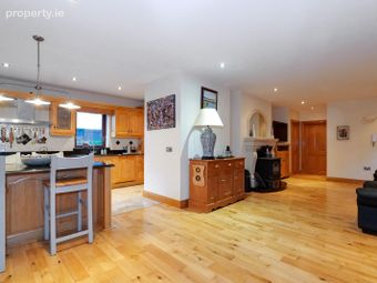 Derrymore, 61a Upper Newcastle, Galway, Newcastle, Co. Galway - Image 5