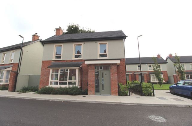 Leinster Square, Kildare, Co. Kildare - Click to view photos