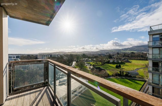 2 Bedroom Penthouse, Central Park, D18 Xe00, Leopardstown, Dublin 18 - Click to view photos