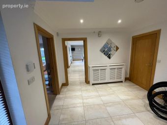 4 Meadowfields, Rylane, Co. Cork - Image 4