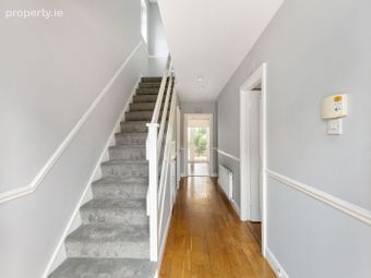 118 Heathervue, Greystones, Co. Wicklow - Image 2