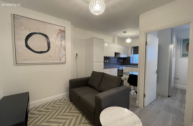 Apartment 3b, 16 Aungier Street, Dublin 2 - Click to view photos