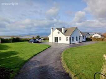 Keelglen House, Kilnabrack Lower, Glenbeigh, Co. Kerry