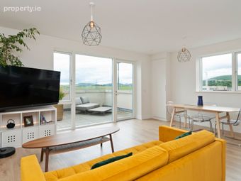24 Larkfield Hall, Clay Farm, Leopardstown, Dublin 18, Leopardstown, Dublin 18 - Image 3