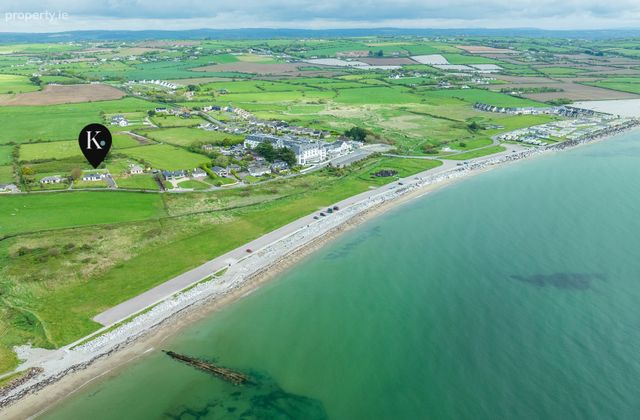 Sandy Ridge, Garryvoe, Co. Cork - Click to view photos