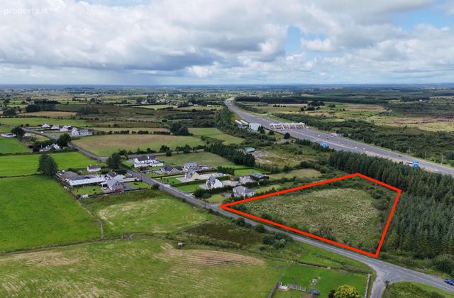 Cappataggle, Ballinasloe, Cappataggle, Co. Galway - Click to view photos