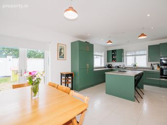 48 Rose Drive, Rath Ullord, Kilkenny, Kilkenny, Co. Kilkenny - Image 2