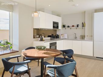 2 Bedroom Second Floor Apartment, Beach Road, Dublin 4