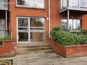 Apartment 122, Southmede, Ballinteer Road, Dundrum, Dublin 16 - Image 3