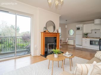 219 Gracepark Manor, Drumcondra, Dublin 9 - Image 5