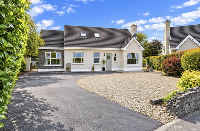4 Primrose Gardens, Clarecastle, Ennis, Co. Clare, Ennis, Co. Clare - Click to view photos