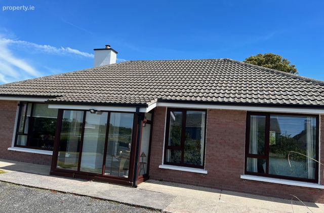 The Nook, Main Street, Oranmore, Co. Galway - Click to view photos