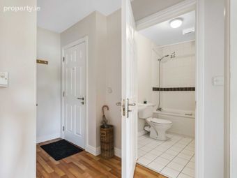 29 Johnston Court, Church Street, Cavan, Cavan, Co. Cavan - Image 2