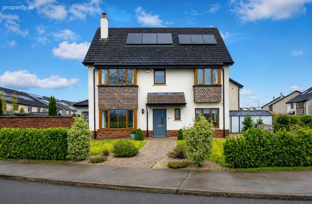 16 Lisheen Woods, Ovens, Ballincollig, Co. Cork - Click to view photos