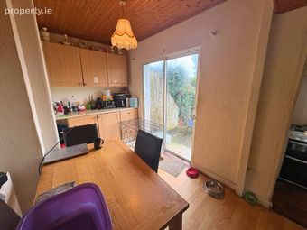 17 Castlebyrne Park, Blackrock, Co. Dublin - Image 4