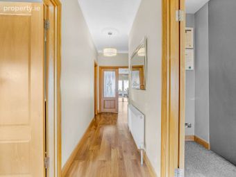 18 Cedarwood Park, Dublin 11, Glasnevin, Dublin 11 - Image 2