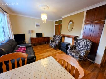 2 Chestnut Close, Renmore, Renmore, Co. Galway - Image 4