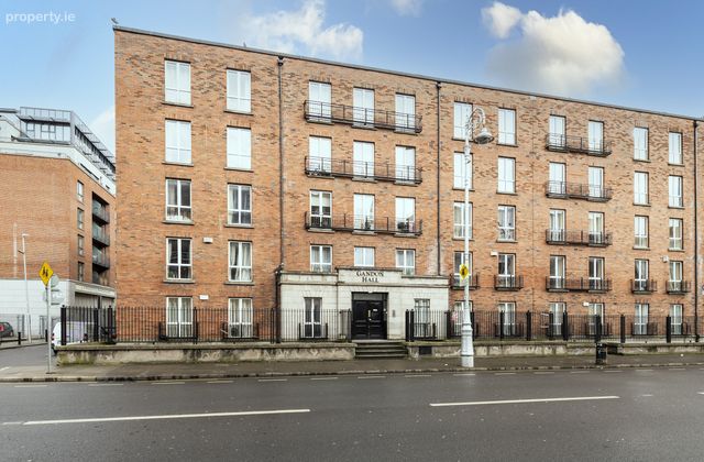 Apartment 80, Gandon Hall, Dublin 1 - Click to view photos