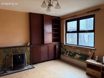 18 Lacey Villas, Tipperary, Tipperary Town, Co. Tipperary - Image 3