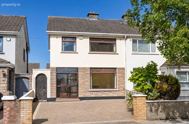576 Collins Avenue Extension, Whitehall, Dublin 9, Whitehall, Dublin 9 - Click to view photos