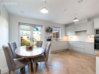 101 Drumnigh Manor, Portmarnock, Portmarnock, Co. Dublin - Image 5