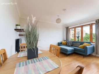 6 Belarmine Vale, Belarmine, Stepaside, Dublin 18 - Image 3
