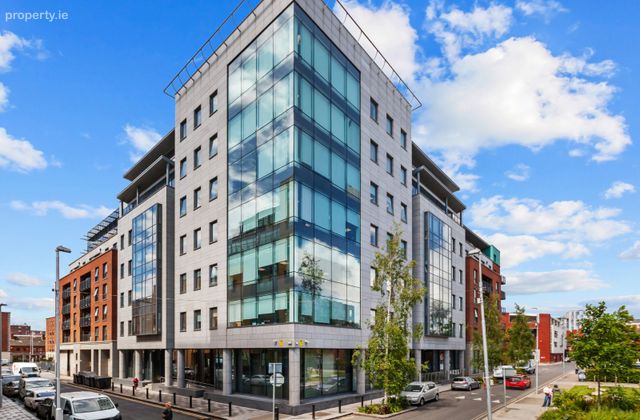 37 Gloucester Square, Dublin 1, Dublin 1 - Click to view photos