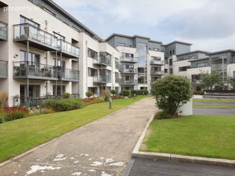Apartment 69, Southmede, Ballinteer Road, Dundrum, Dublin 16 - Image 2