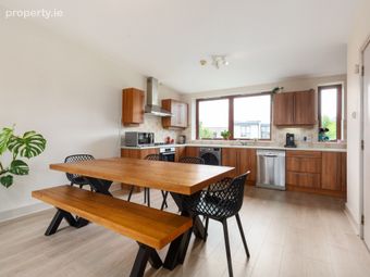 84 Adamstown Avenue, Adamstown, Co. Dublin, Adamstown, Co. Dublin - Image 3