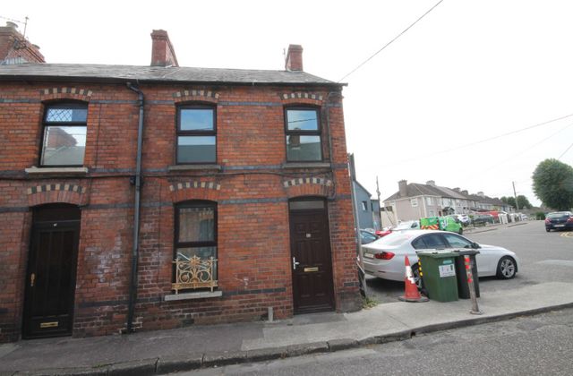11 Saint Finbarr's Street, Cork, Turners Cross, Co. Cork - Click to view photos