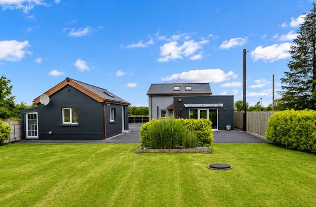 Railway House, Cloonrane, Ballindine, Milltown, Co. Galway - Click to view photos
