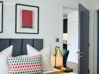 2 Bed Apartment, New Wapping Street, Dublin 1 - Image 2